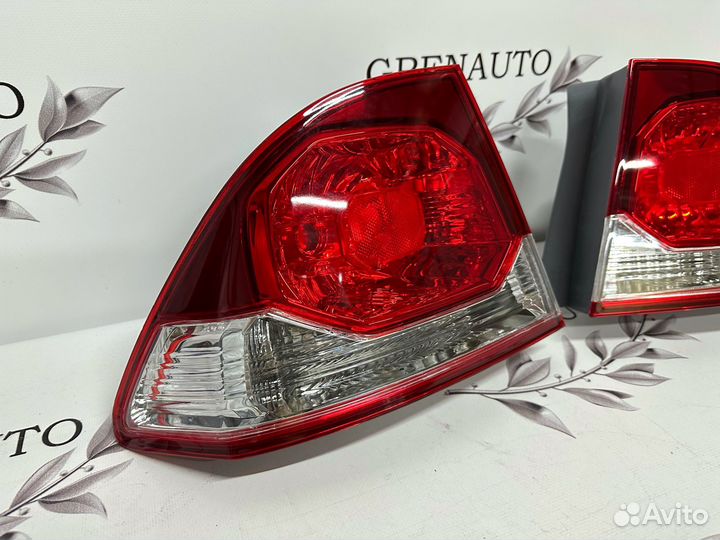 Комплект Фонарь Новые Honda Civic 4D 2009-2012