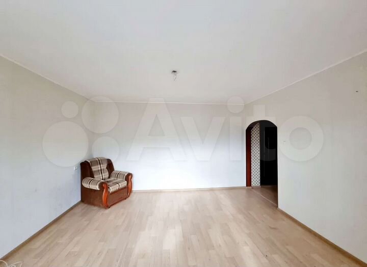 2-к. квартира, 50 м², 1/5 эт.