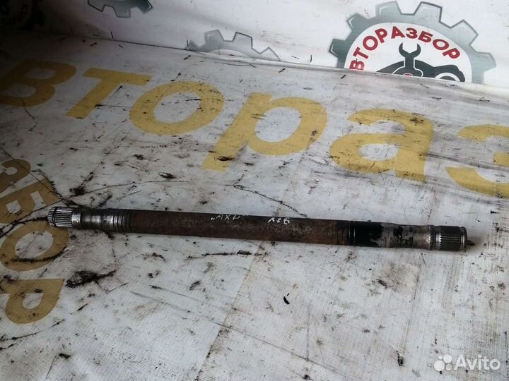 Вал привода Volkswagen Golf 4, 1.4 AXP, МКПП левый