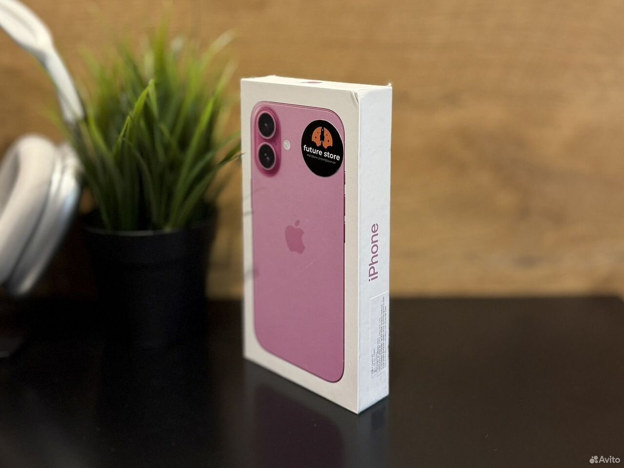 iPhone 16, 256 ГБ, SIM + eSIM