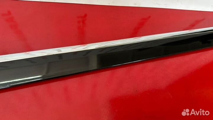 Молдинг двери передний правый Audi A6 C6 2.8 ccea