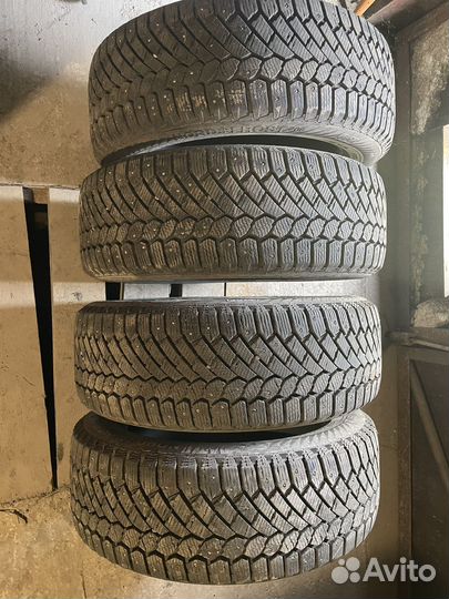 Gislaved Nord Frost 200 SUV 235/55 R19