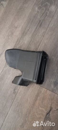 Воздуховод Volkswagen Touareg 1 4.2 2006