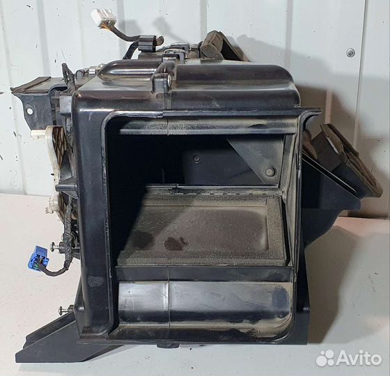 Корпус отопителя салона под радиатор Kia Spectra