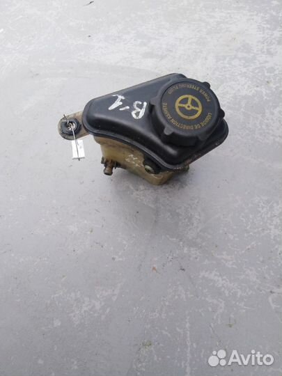 Бачек Гидроусилителя руля Ford Mondeo 3