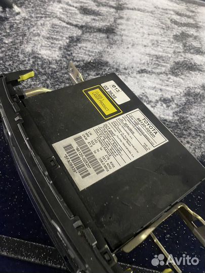 Магнитола toyota auris штатная