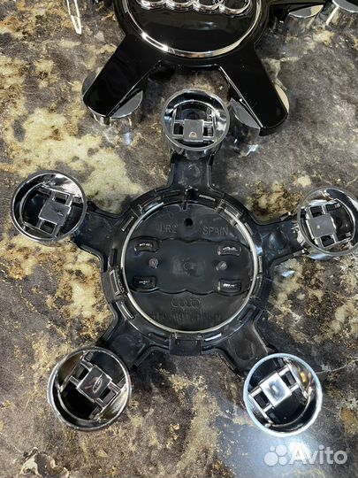 Колпачки на диски audi