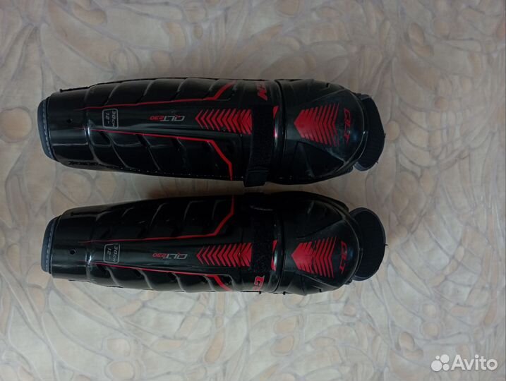 Наколенники хоккейные ссм