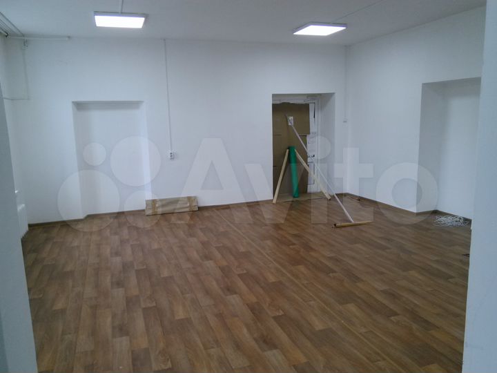 Торговая площадь, 80 м²