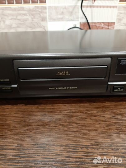 Проигрыватель CD дисков Technics SL-PG 380A