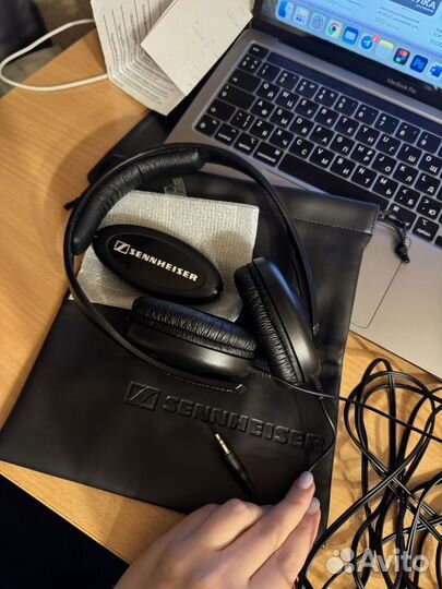 Наушники Sennheiser HD 202 проводные черные