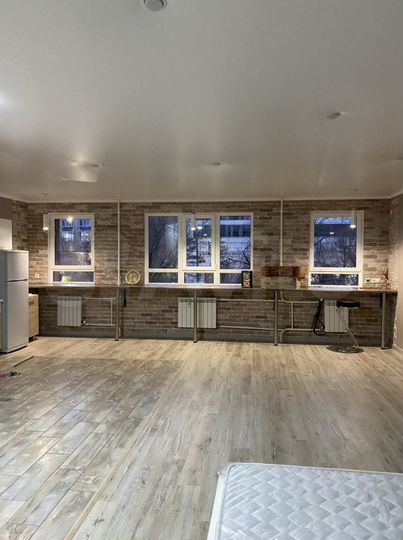 Квартира-студия, 50 м², 2/9 эт.