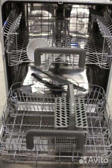 Посудомоечная машина Electrolux 60см