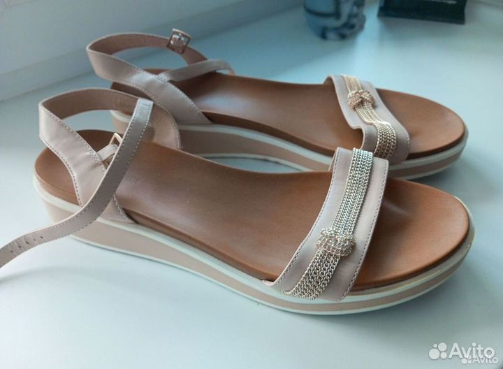 Сандали женские