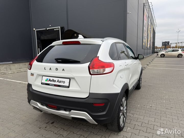 LADA XRAY Cross 1.8 МТ, 2019, 113 544 км