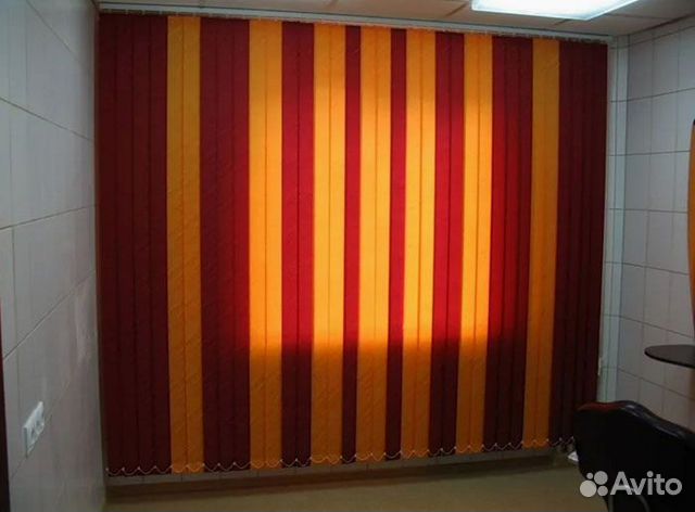 Жалюзи (рулонные, вертикальные, горизонтальные)