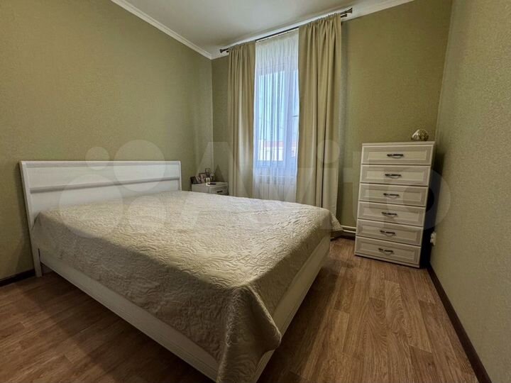 2-к. квартира, 48 м², 3/3 эт.