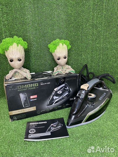 Утюг redmond RI-C288S