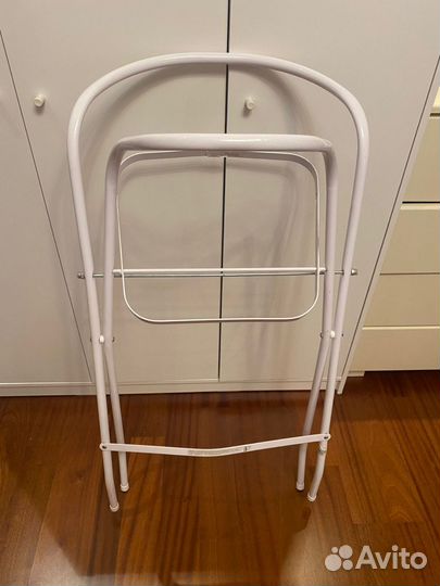 Детская ванночка для купания с подставкой