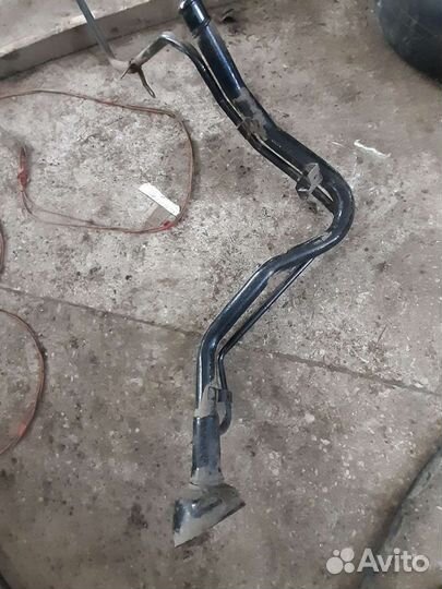 Горловина бензобака Nissan Qashqai j10