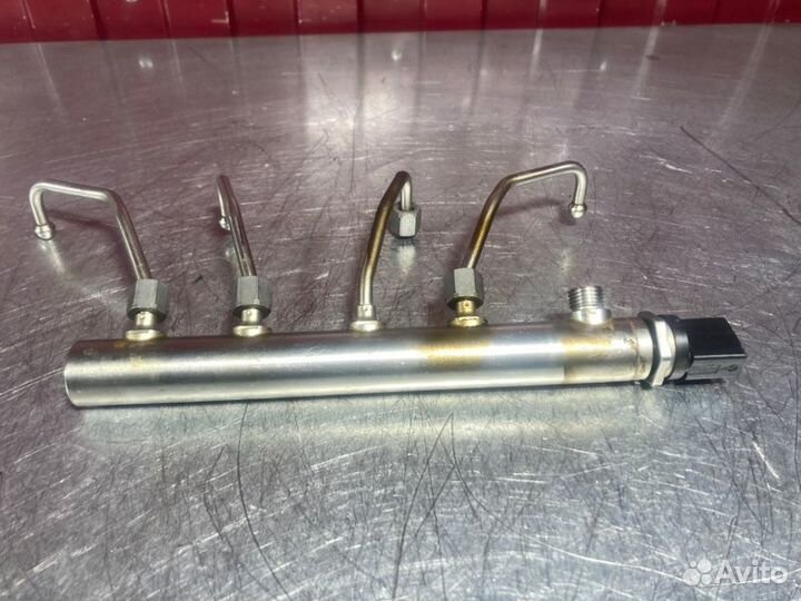 Топливная рампа Bmw 5 Series F07 N20B20A 2.0TI