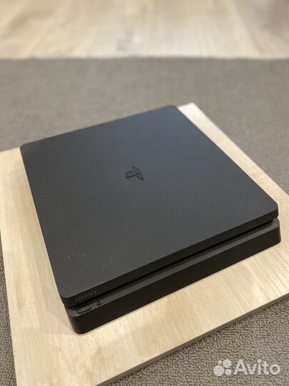 Sony PS4 slim 1tb