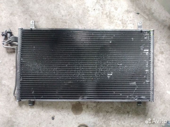 Радиатор кондиционера Nissan Skyline V35