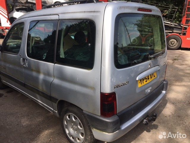 Разбор на запчасти Peugeot Partner