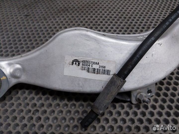 Рычаг подвески задний правый Jeep Grand Cherokee