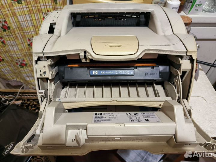 Принтер hp LaserJet 1200 б/у