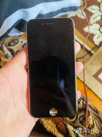 Телефон iPhone