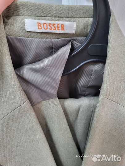 Мужской классический костюм тройка