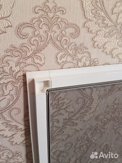 Москитные сетки за 6 минут без сверления окна