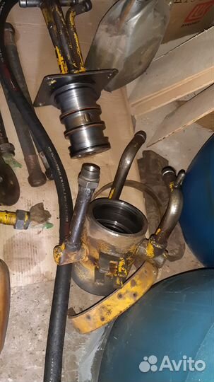 Соединение вращающееся для автокрана