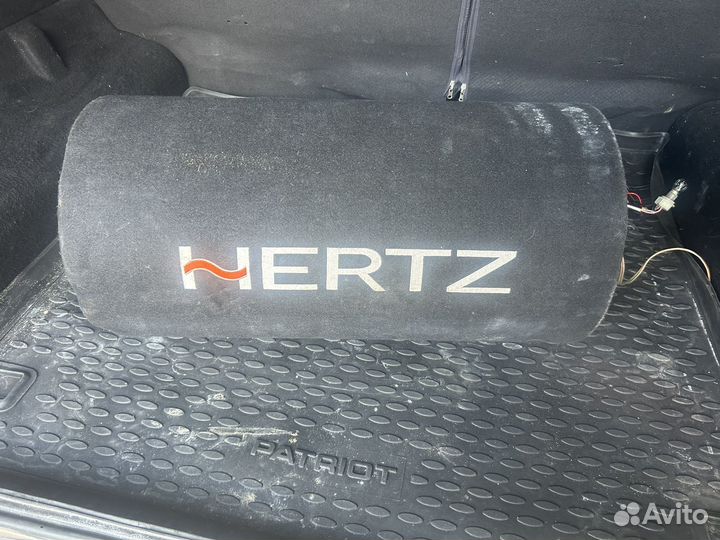 Сабвуфер hertz