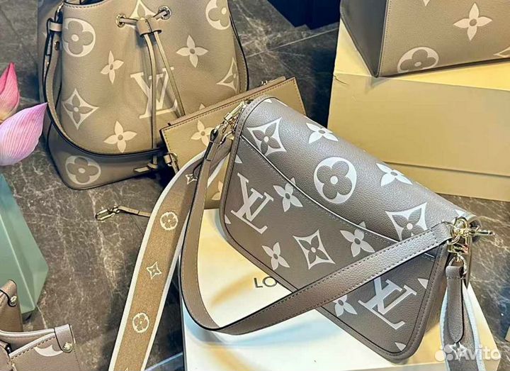 Сумка Louis Vuitton 25-15 lux