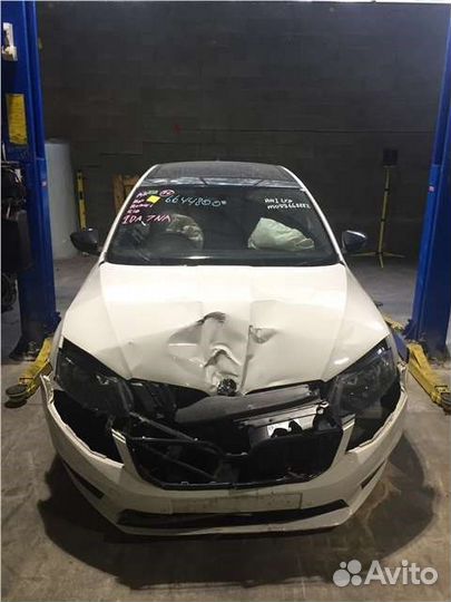 Разбор на запчасти Skoda Octavia (A7)