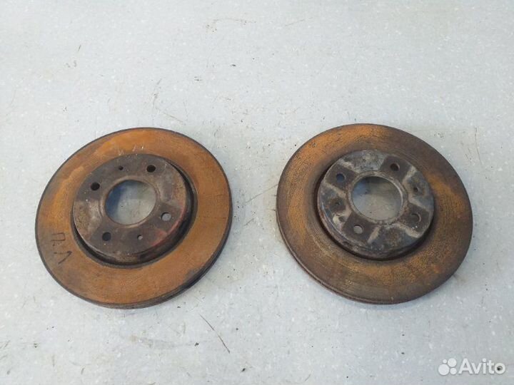 Диск тормозной передний Volvo S40 2.0 1995-1999