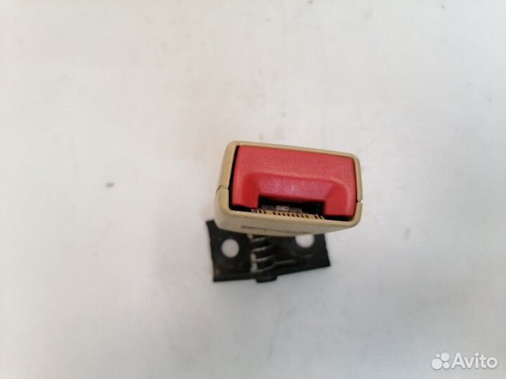 Замок ремня безопасности Volkswagen Touareg 3.0