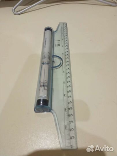 Линейка - рейшина чертежная