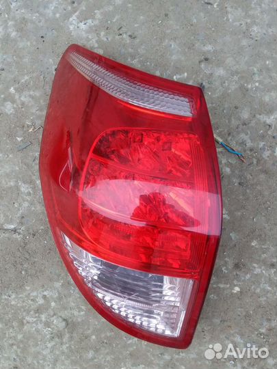 Фонарь задний левый Toyota RAV4 III LED