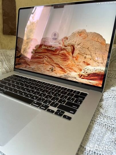 Продаю Apple MacBook 15