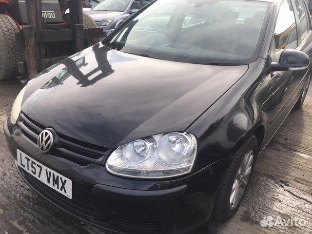 Разбор на запчасти Volkswagen Golf 5 2003-2009