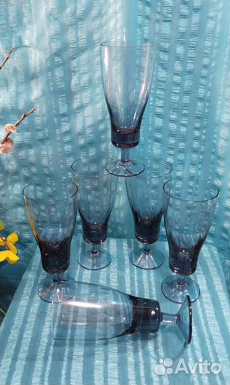 Бокалы марганцевого стекла. Прошлый век