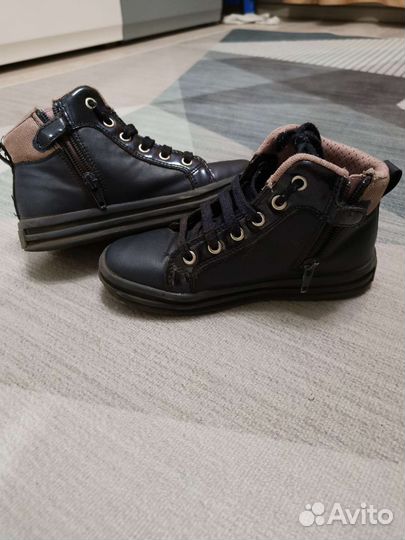 Ботинки для девочки Geox