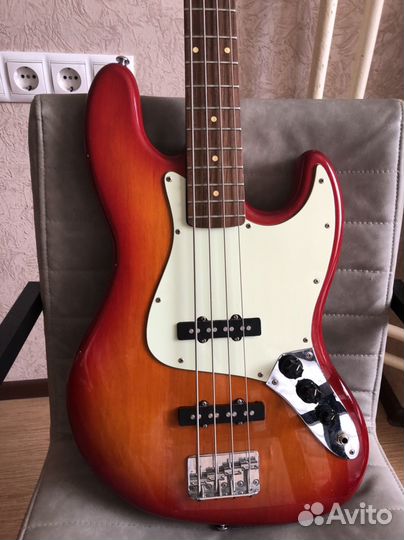 Grass Roots JB Jazz Bass лучший в серии