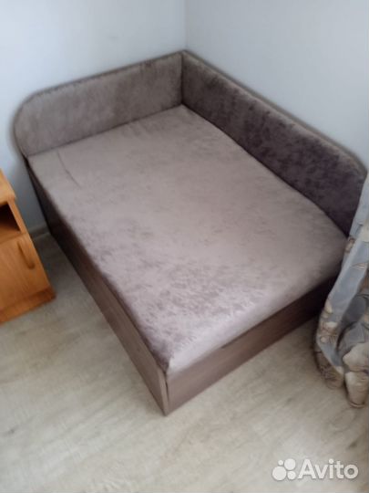 Диван- кровать 