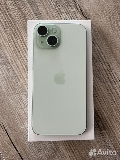 iPhone 15, 256 ГБ