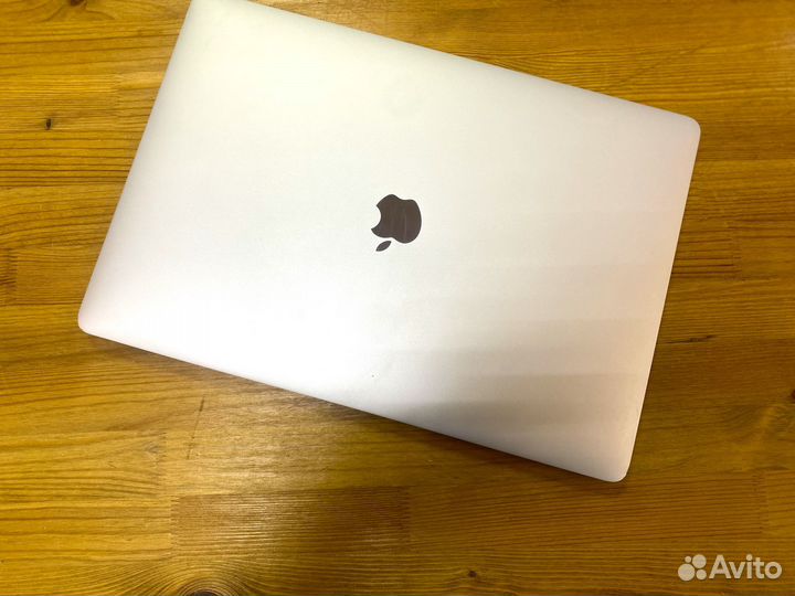 MacBook Pro 15 2018 i7 2.6GHz 32/512 art1339