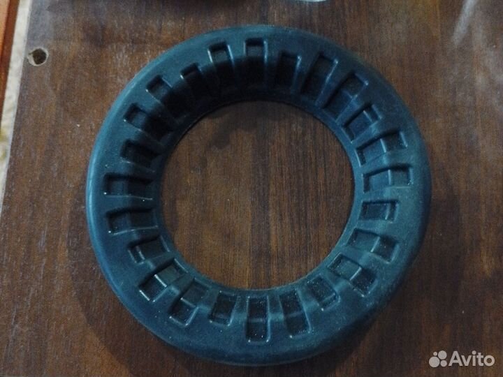 Продам проставку прижины на Cherry